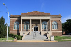 The front of the Downtown Library